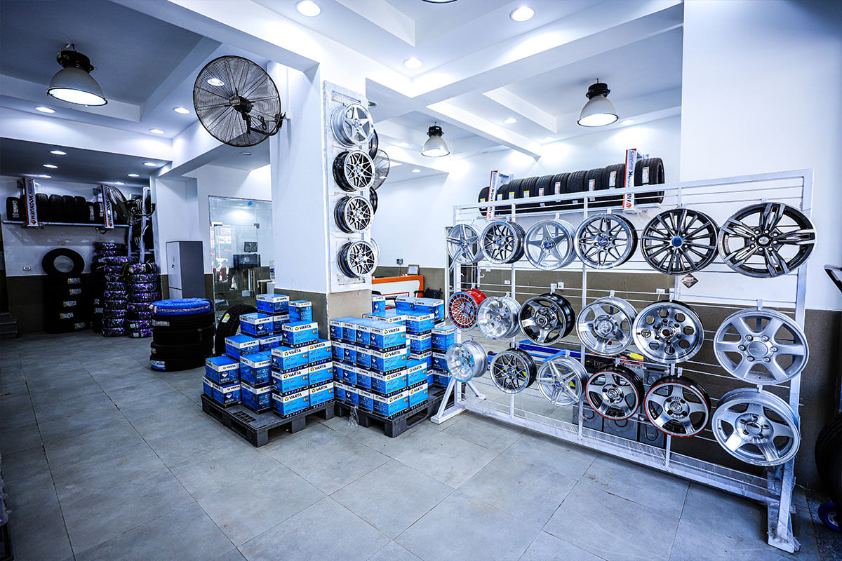 Tires & Batteries